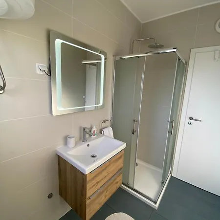 Appartement With Parking Space Losinj, Losinj - 7978
