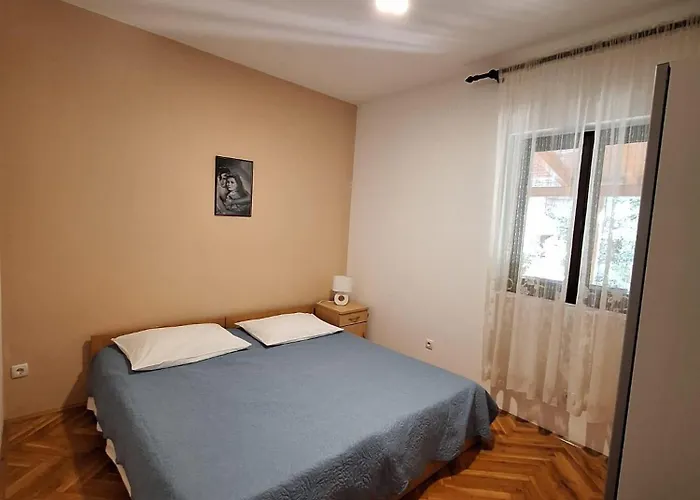 Apartment With Parking Space Losinj, Losinj - 7978 *